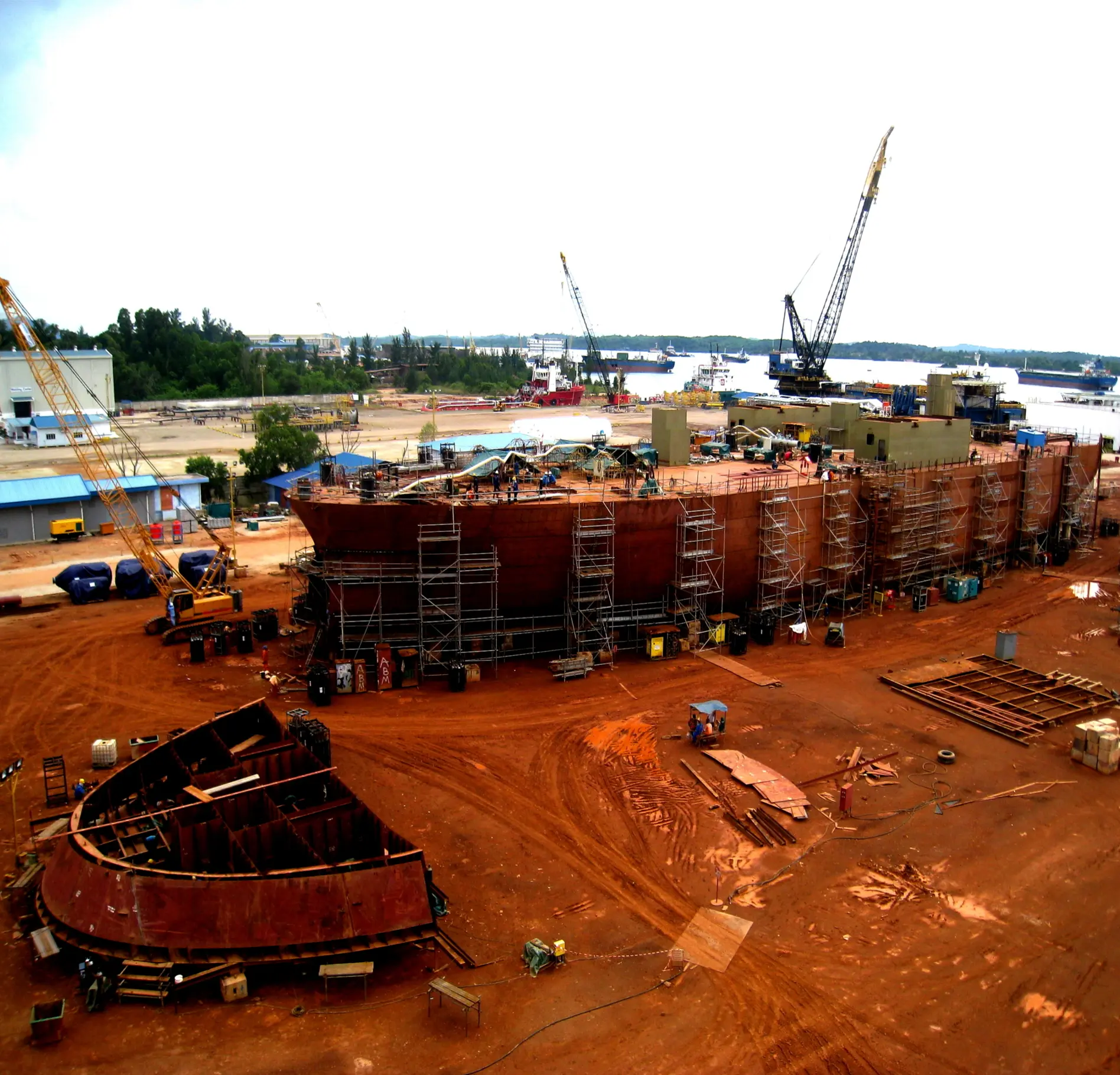 PT Sumber Marine Shipyard