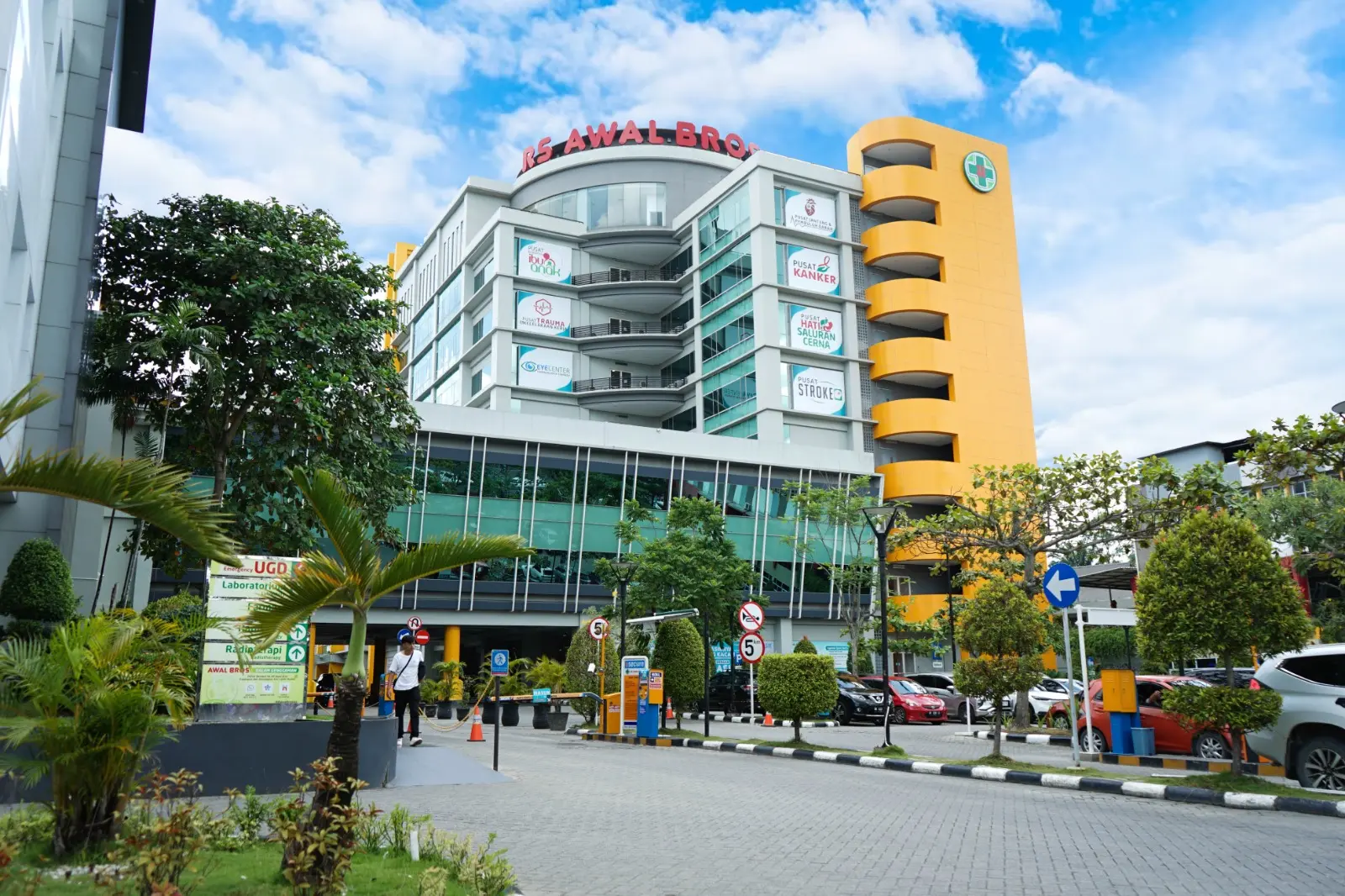 RS Awal Bros Hangtuah